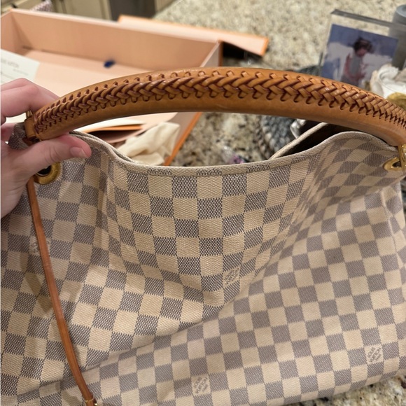 Louis Vuitton Beige and Brown Checkered Shoulder Bag - Picture 9 of 13